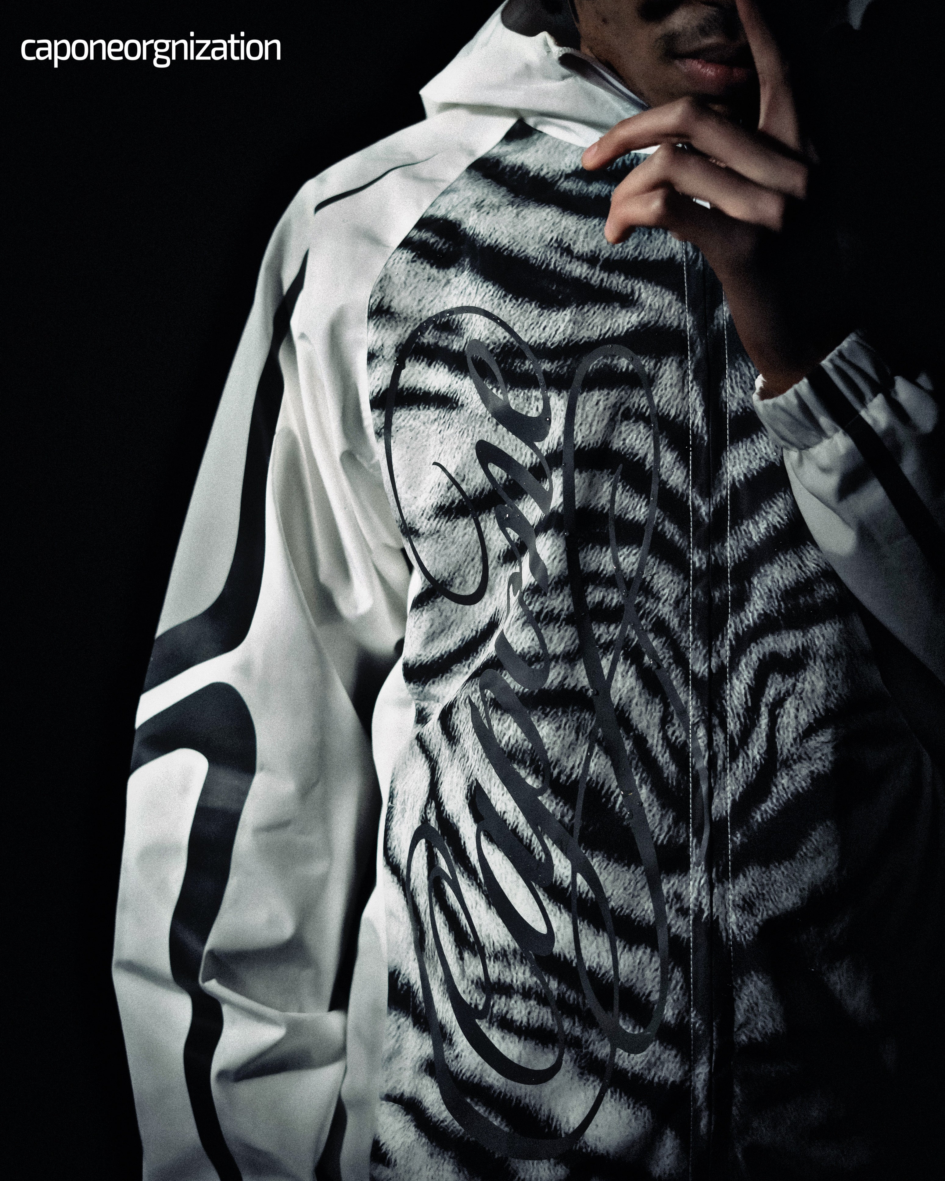CAPONEORG ATR TIGER TRACK TOP [WHITE]