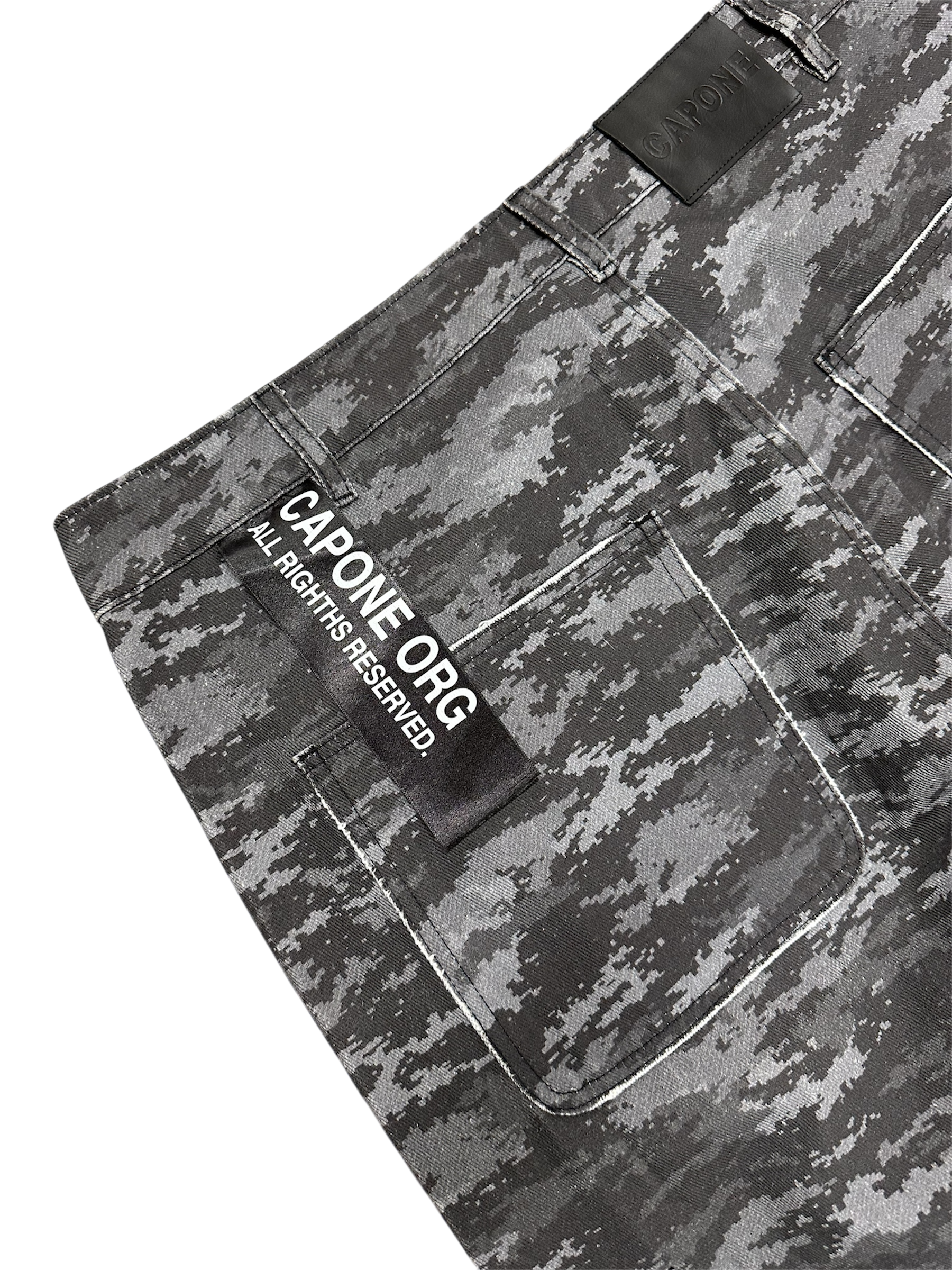 CAMO CARGO DENIM [BLACK]