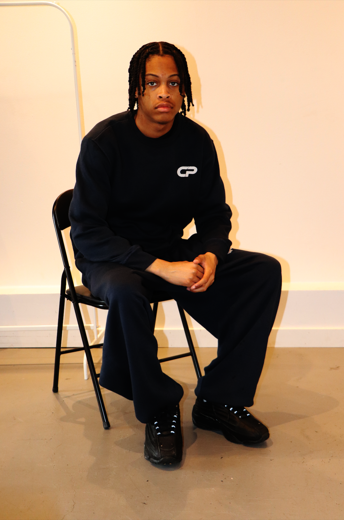 CALM CP CREWNECK [NAVY]